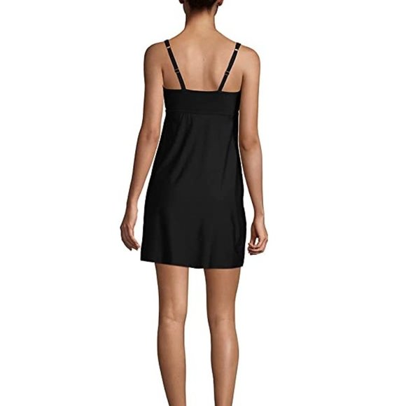 NWOT Lands' End Women's Tummy Control Swim Dress W/Shorts Size 4 $120 4C220 - Picture 2 of 2
